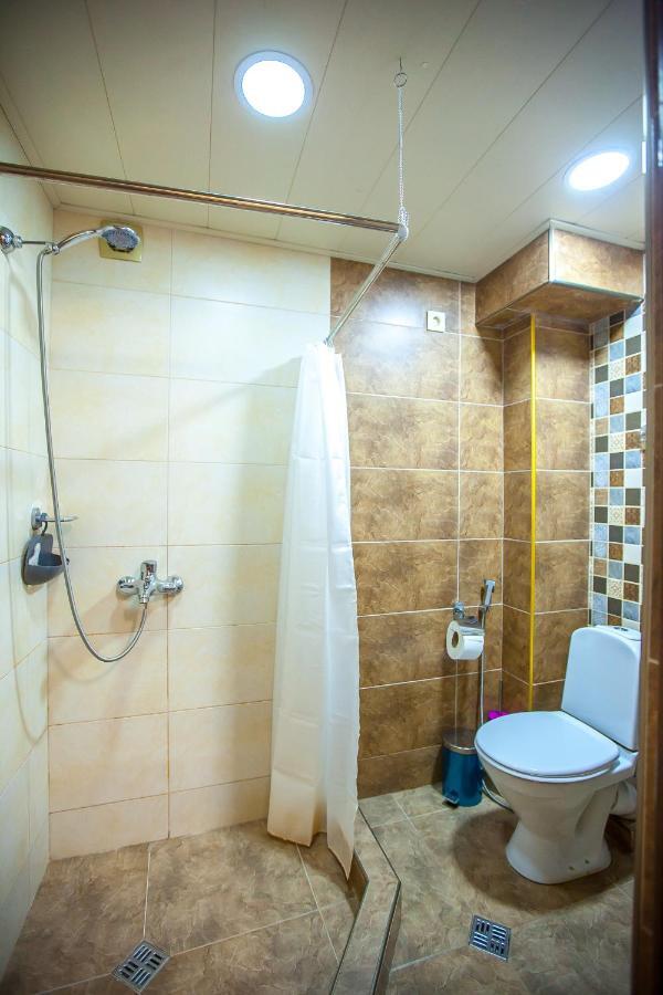 Apartments Beautiful Tbilisi On L.Meskhishvili Turn 1 Exterior photo